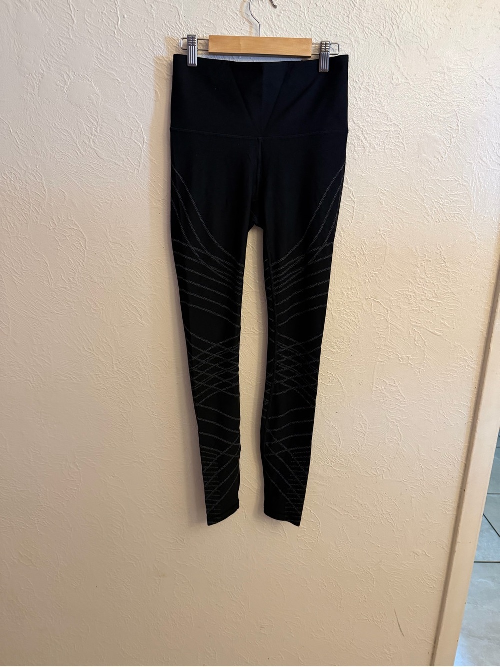 lululemon athletica Black High-Rise Leggings with Reflective Line Accents